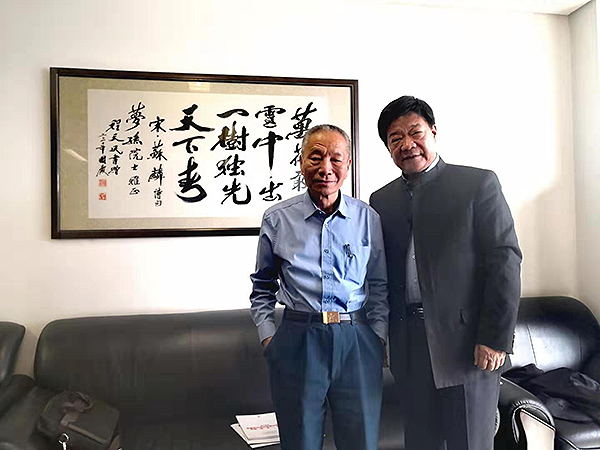 飛龍醫療董事長與俞夢孫院士 (3)